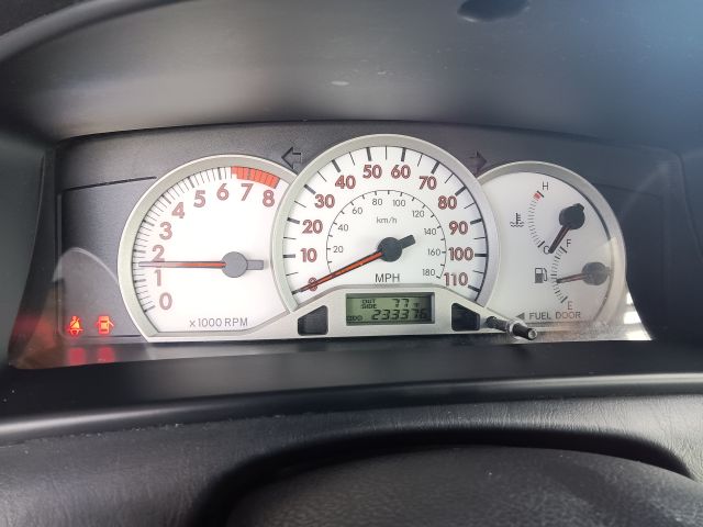 2005 COROLLA S (44).jpg